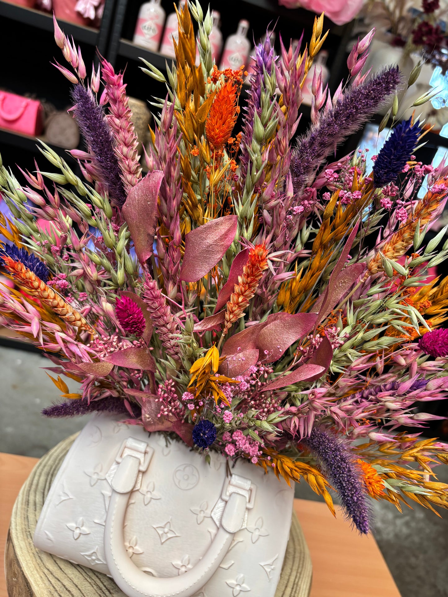 Bag vase creme & Flowers pastel