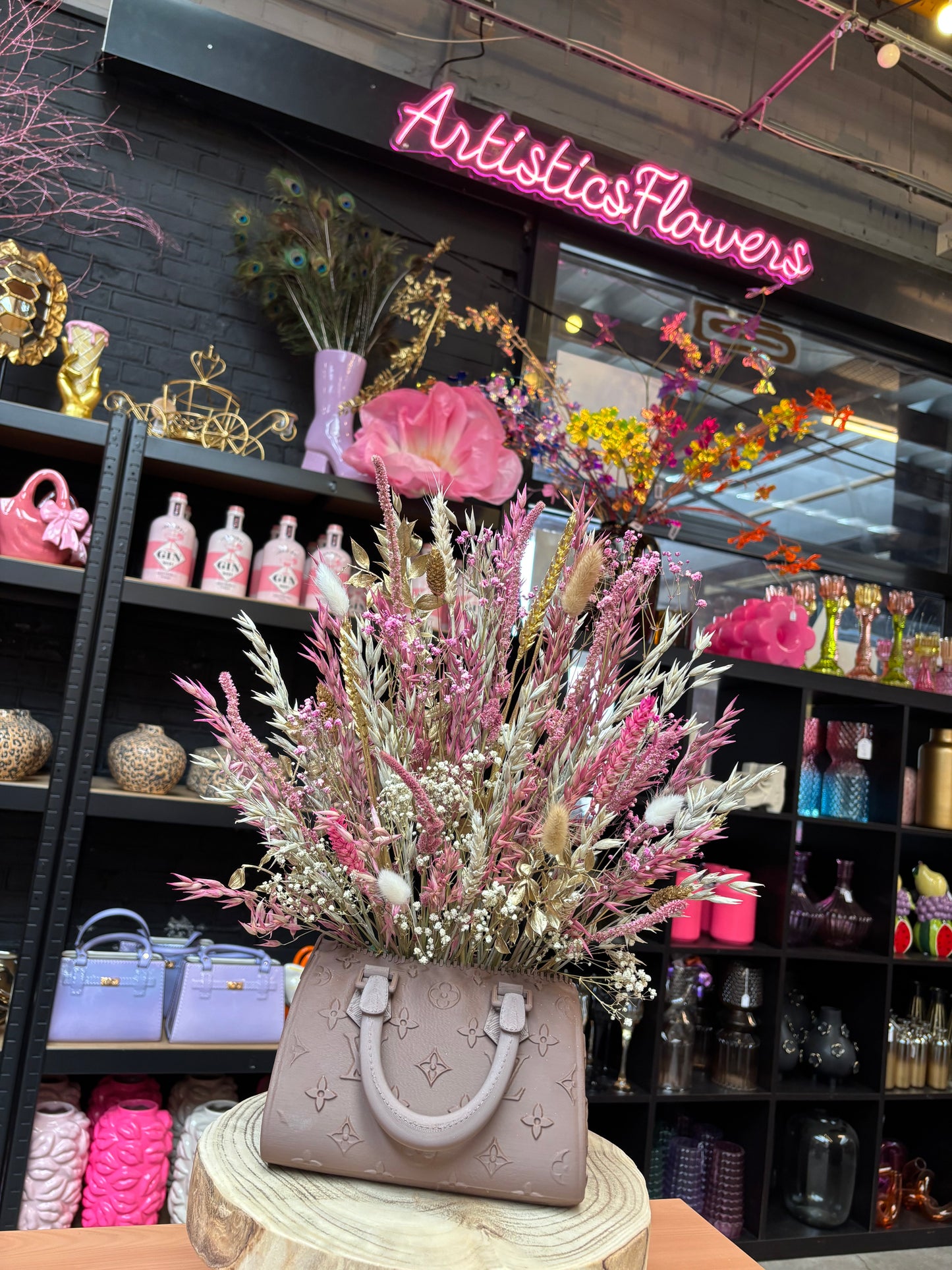 Bag vase brown & Pink White flowers