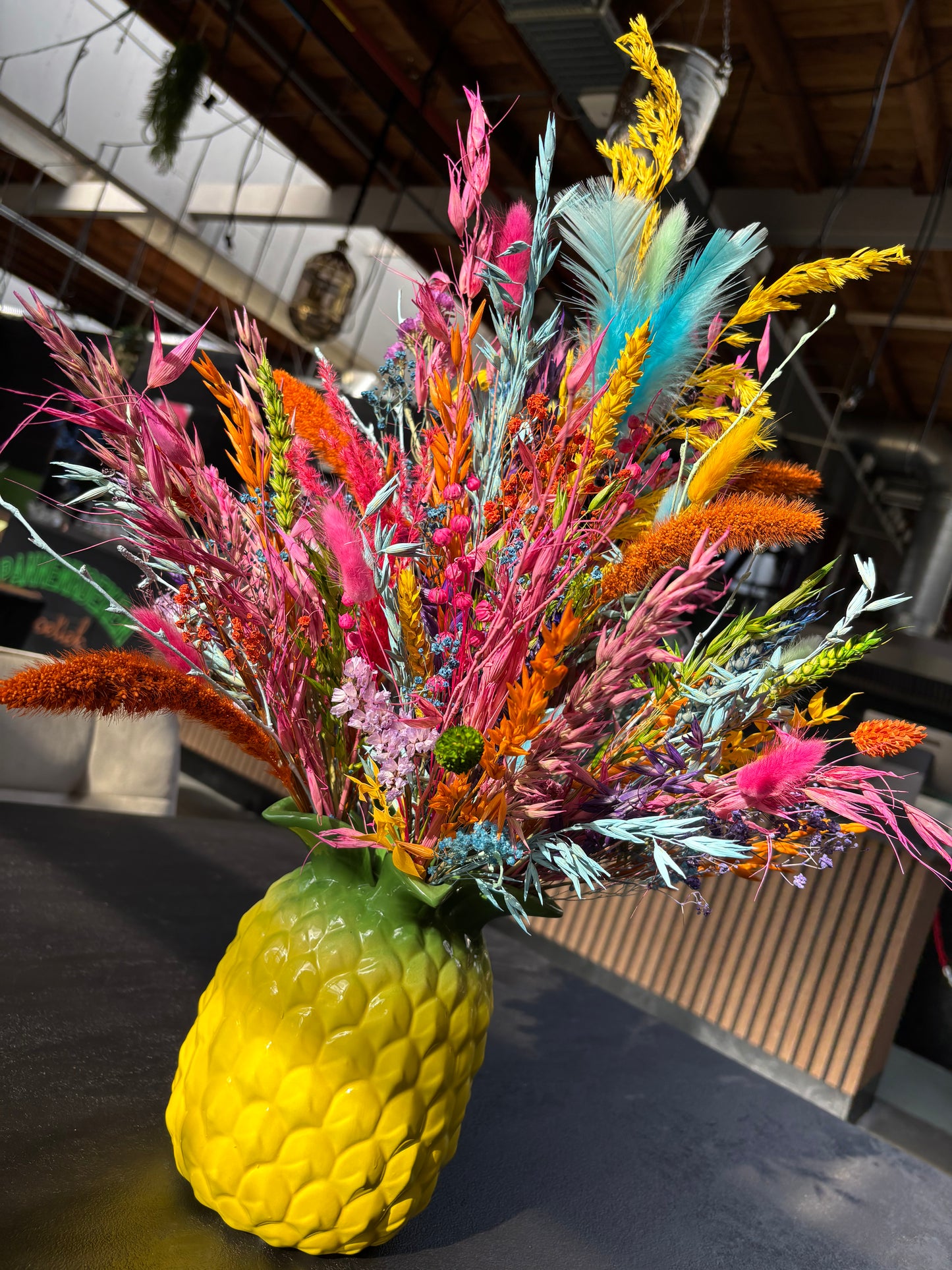 DK ananas vaas & droogbloemen