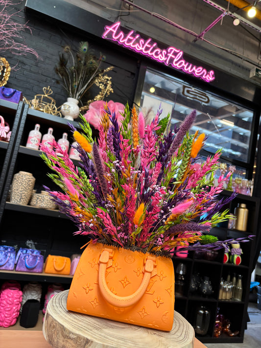 Bag vase orange & Blush Bloom droogbloemen